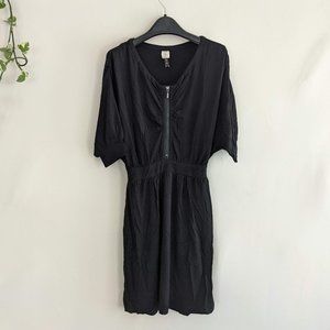 Qi | Little Black Dress with Exposed Zip Size XS